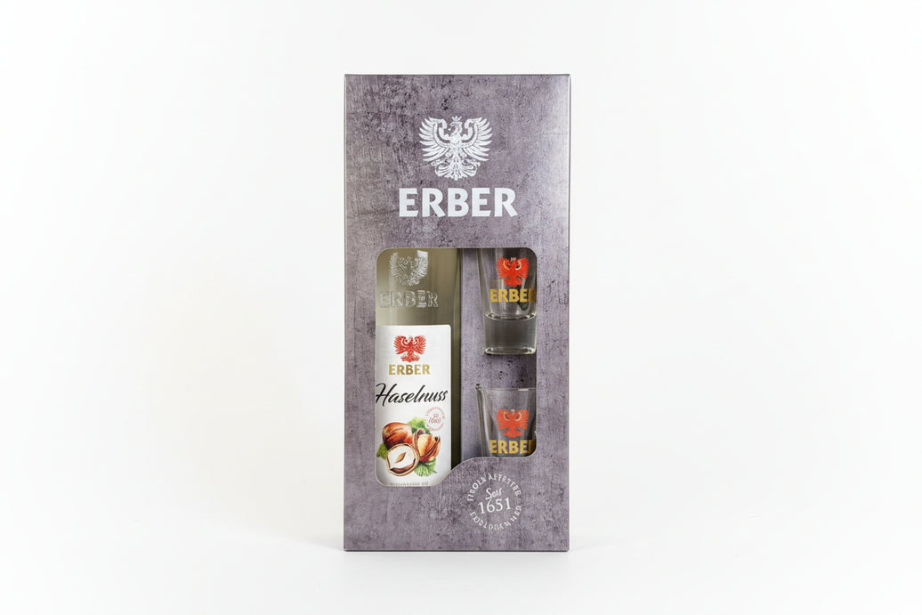 Geschenkset Haselnuss Spirituose 32% - 0,5 Liter + 2 Gläser